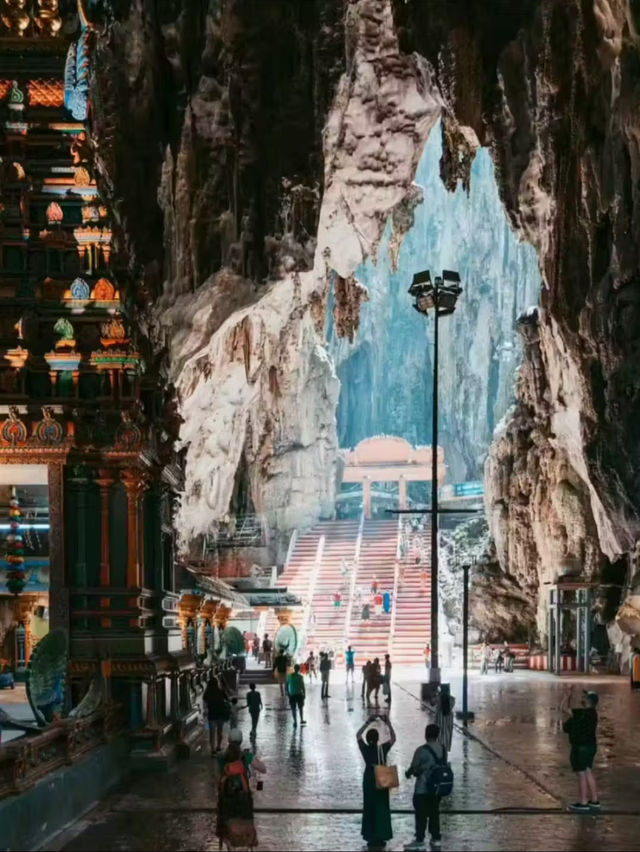 Batu Caves near Kuala Lampur 🇲🇾