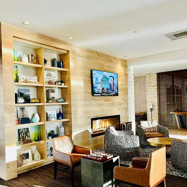LA Anaheim Affordable Hotel | 10 minute walk to Disneyland! 