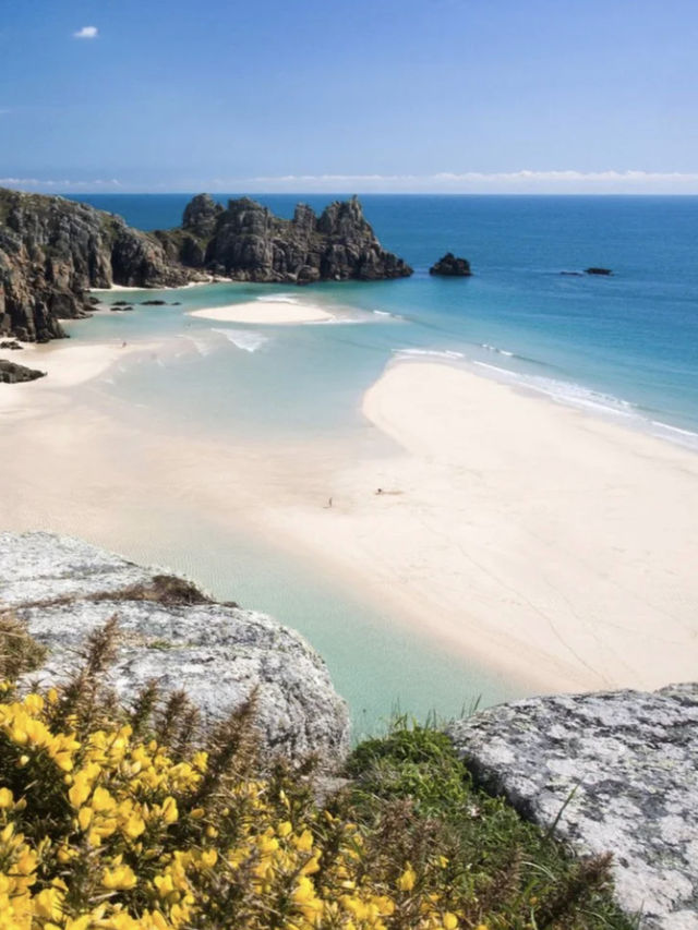 被權威蓋章的浪漫，Rhossili Bay 等你來