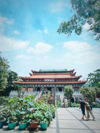Feel the calmness of PO LIN MONASTERY... 