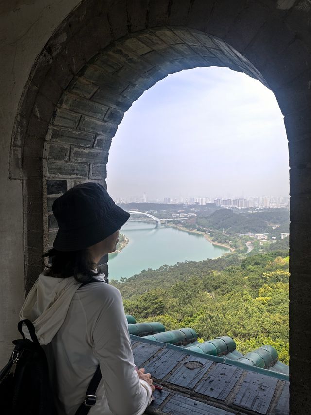 南寧青秀山即適合遊覽又適合拍照
