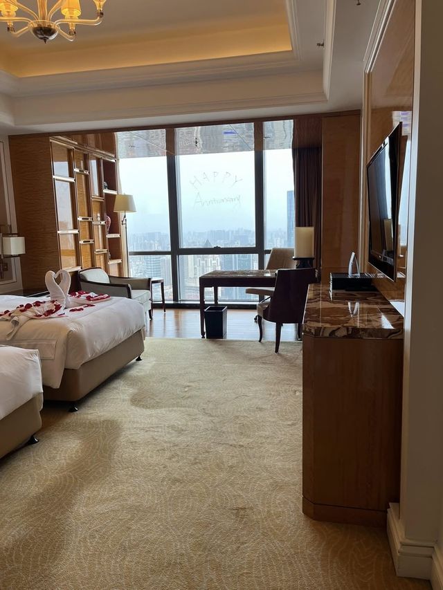住進成都雲端，解鎖麗思卡爾頓嘅奢居密碼