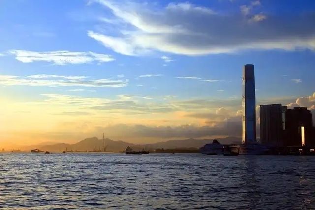 喺廟街煙火入面，拆一封港式生活盲盒