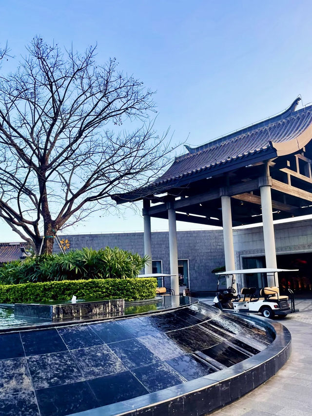 靜觀山海，晨霧如紗—珠海鳳凰灣椿悅酒店
