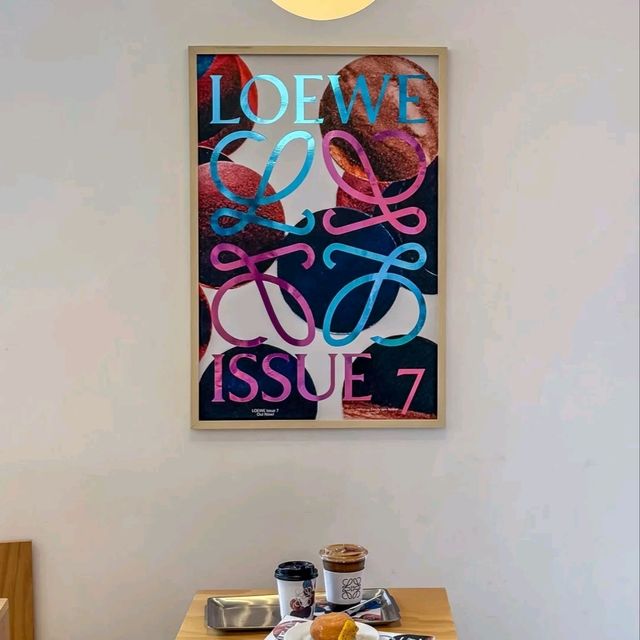 【☕️曼谷LOEWE期間限定Cafe！打卡影相買手信一次過搞掂～】