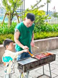 推門就是無邊泳池｜龍港親子嗨玩攻略