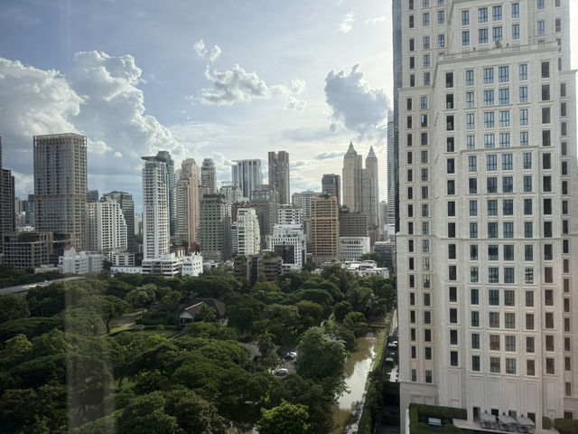 曼谷最優雅的靜謐綠洲｜The Athenee Hotel 雅典娜豪華精選飯店