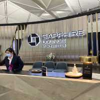 機場｜香港機場休息室Sapphire Lounge 過去半年大概去了HK機場七八次，各種休息室也算體驗過一輪～ 最近會陸續分享，先來說說我最愛的這家！