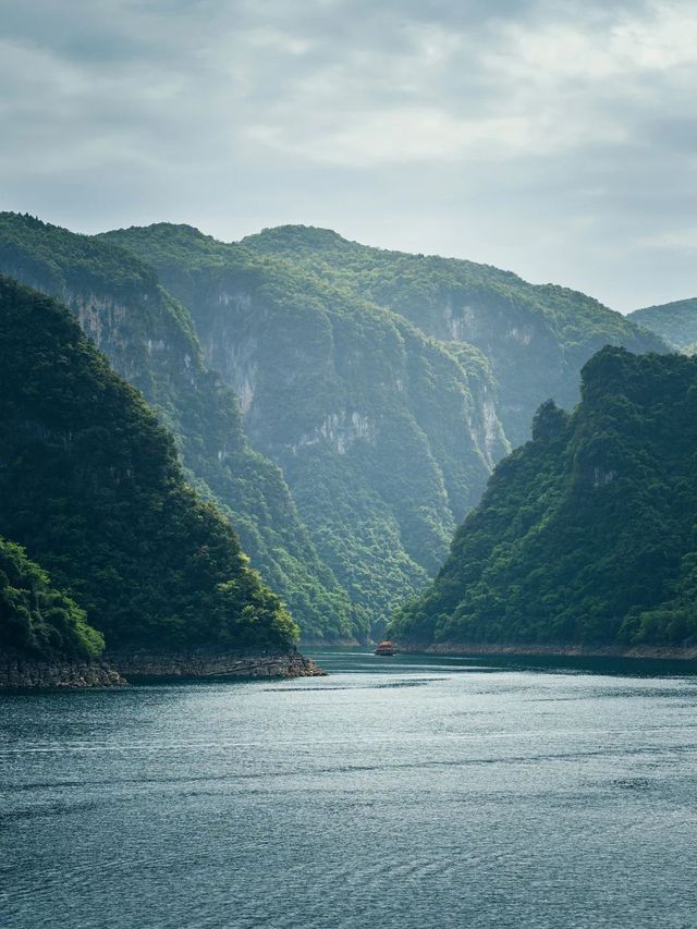 湖北宜昌清江畫廊，畫中世界