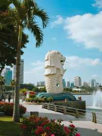 新加坡魚尾獅公園：打卡「獅城」地標，解鎖浪漫濱海之旅！