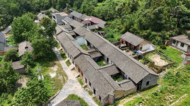 河南新縣宋沖古村