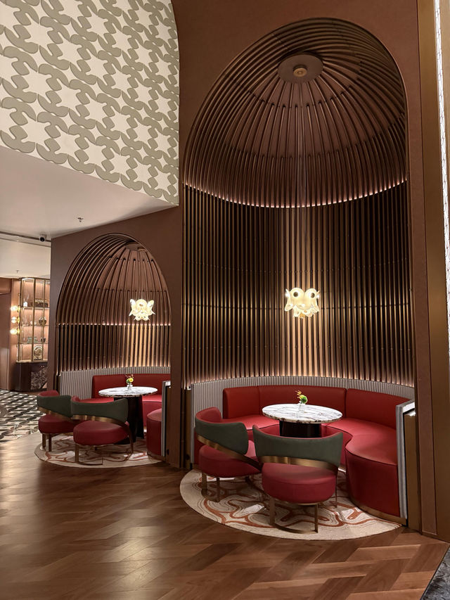 英迪格酒店把「交子文化」搬進CBD，宋韻與摩登雙封神