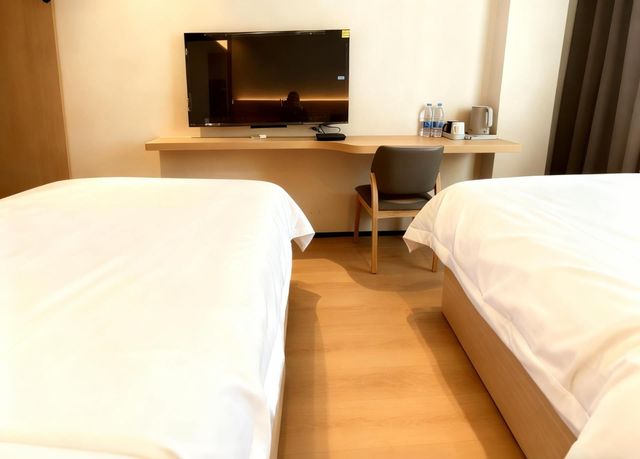 迎賓假日酒店(溫嶺大溪店) 迎賓假日酒店(溫嶺大溪店)