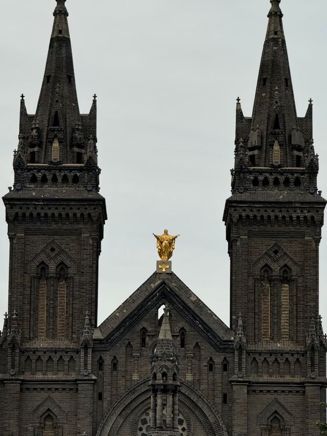 瀋陽冬日Citywalk｜住中街漫季，解鎖紅牆銀雪的老城浪漫