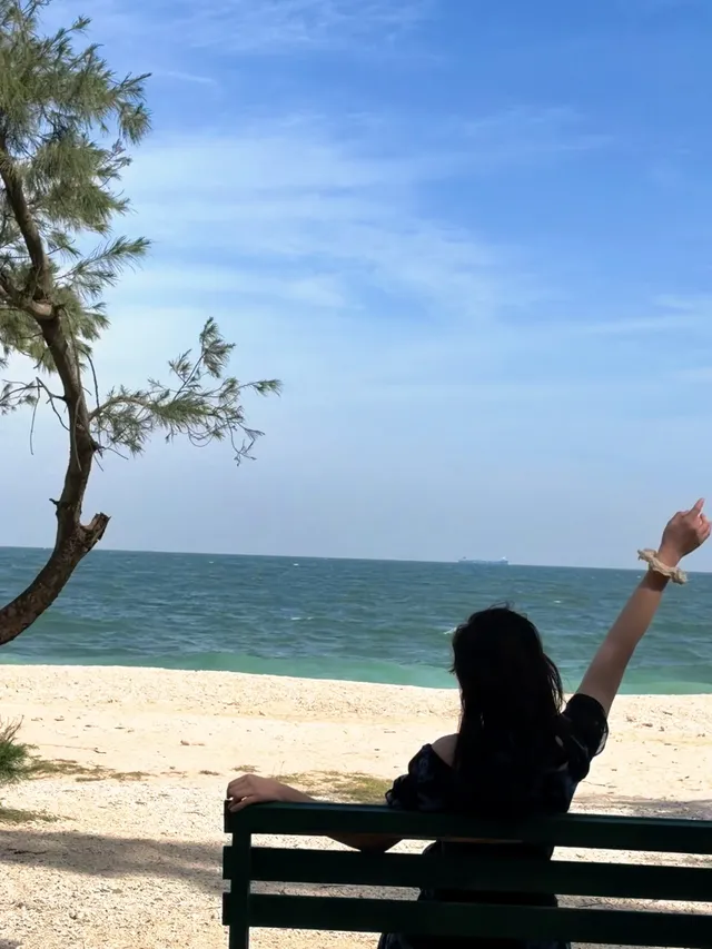 涠洲島|環島書店,就真的很chill 涠洲島|環島書店,就真的很chill