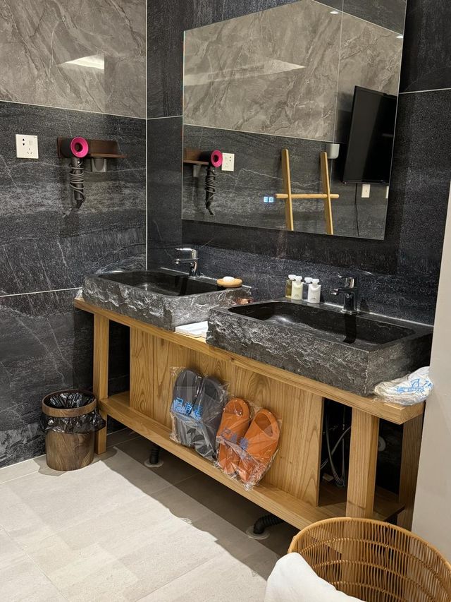 感通金湯，泡走煩惱享悠閒！