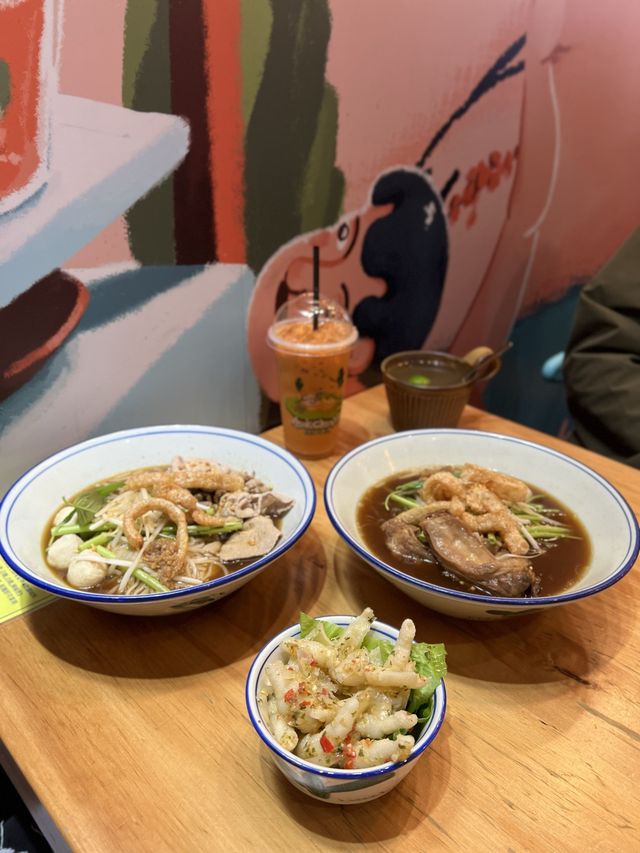 抵食泰式船麵