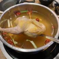 必試火焰牛尾煲同鷓鴣湯