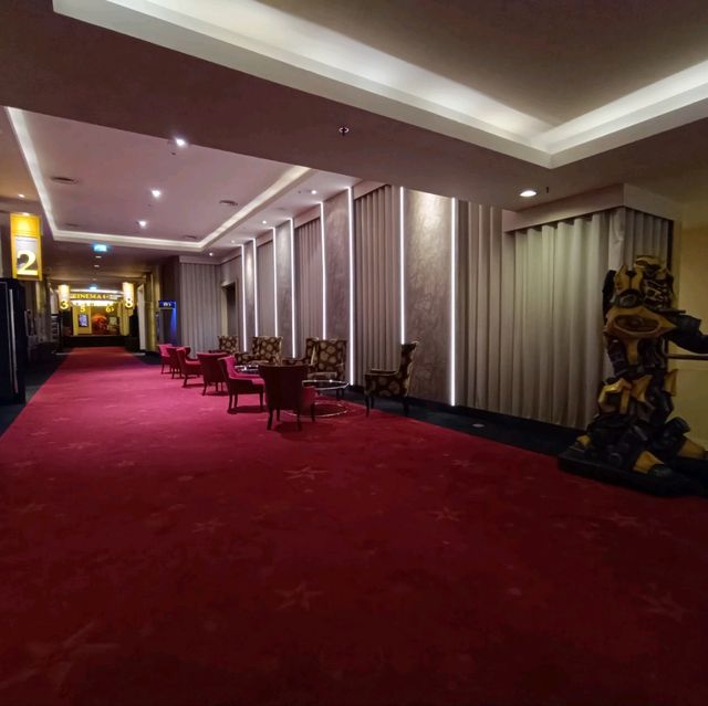 A Cinema You Would Definitely Come Back !!!!