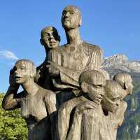 Brienz: Lakeside Woodcarving Wonders