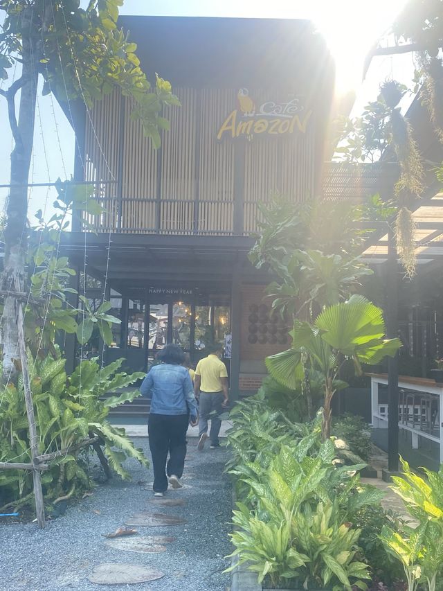 อเมซอน ปั๊ม ปตท หนองเสม็ด | เมืองตราด