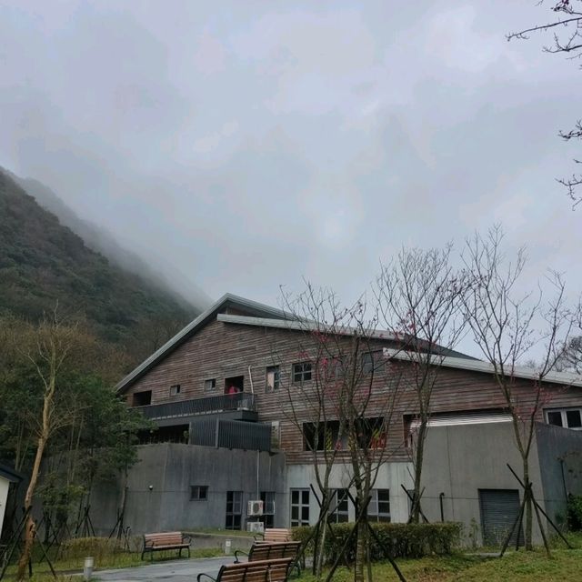 隱身在山中的消防隊 隱身在山中的消防隊