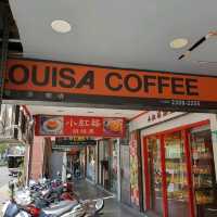 Louisa cafe 맛있는 우롱차와 커피집