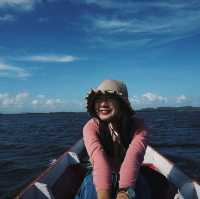 ล่องเรือ ชมธรรมชาติ ทะเลน้อย พัทลุง