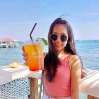 คาเฟ่ เกาะล้าน วิวหลักล้าน