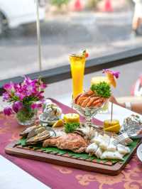 ไปกินซีฟู้ด มองวิวทะเล ในโรงแรมพัทยาสุดร่มรื่นกัน 