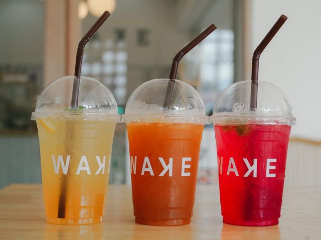 WAKE cafe2565 คาเฟ่สายเกา