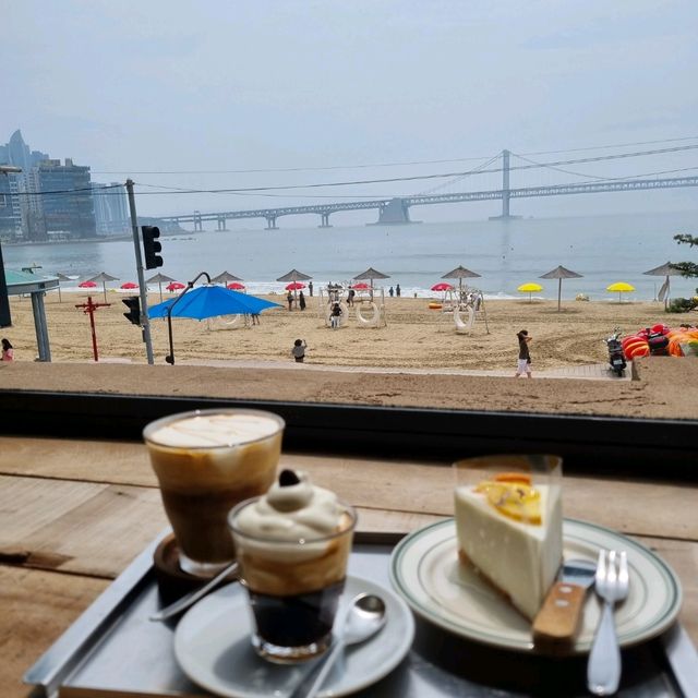 광안대교가 한눈에 보이며 뷰 좋은카페 '에쏘 카페'
