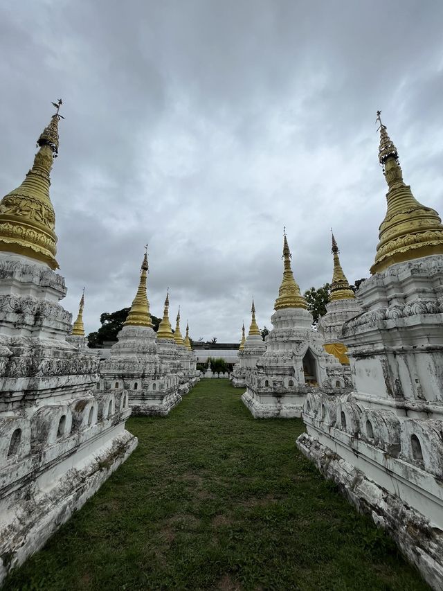 วัดพระเจดีย์ซาวหลังพระอารามหลวง