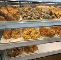 Four Leaves Bakery History
