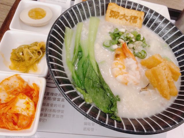 台北｜💯😋愛吃粥品的最愛📍 粥大福Plus-台北京站店