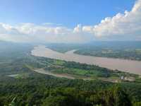 One Day Trip ริมฝั่งโขง Skywalkแห่งแรงของไทย