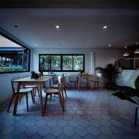 "บ้านเชย"  ร้านคาเฟ่เปิดใหม่ บนถนนแม่น้ำแคว