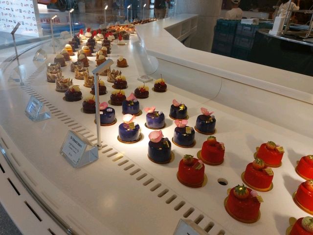 방콕 갈때마다 가는 디저트 맛집 Paris Mikki 