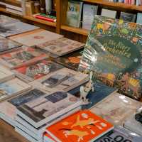 Booktree Library & Café