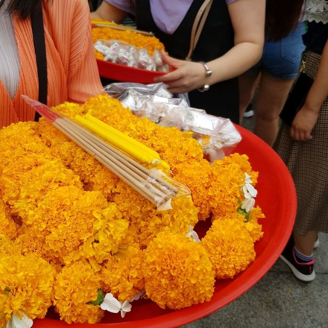 ศาลท้าวมหาพรหมเอราวัณ สี่แยกราชประสงค์