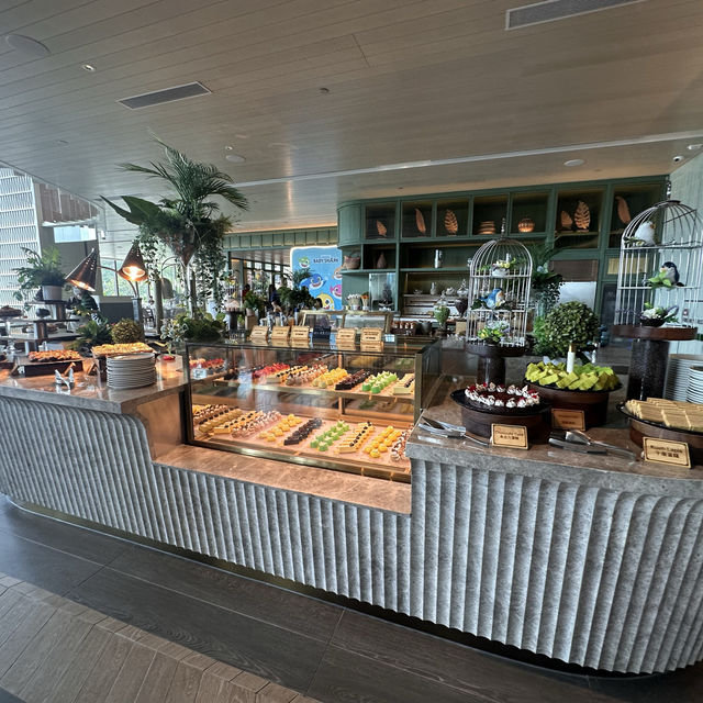 南洋好味自助午餐 －海洋公園富麗敦酒店