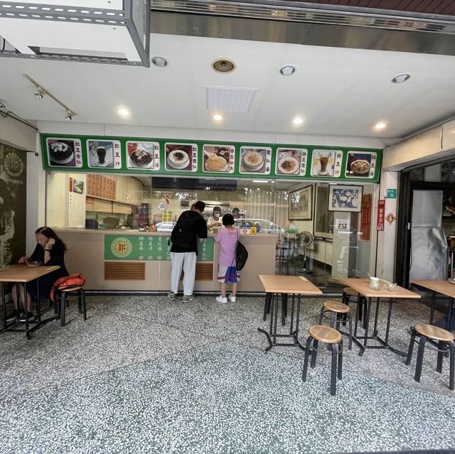 老闆：來碗台南慶中街綠豆湯！