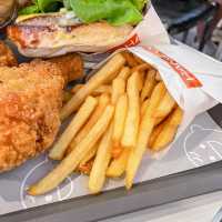 新北美食｜獨特的香酥漢堡外皮，很好漢堡HangOut Burger