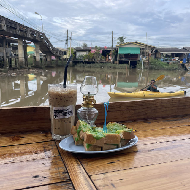 📍กาแฟห้อยขา@บ้านบางหลา