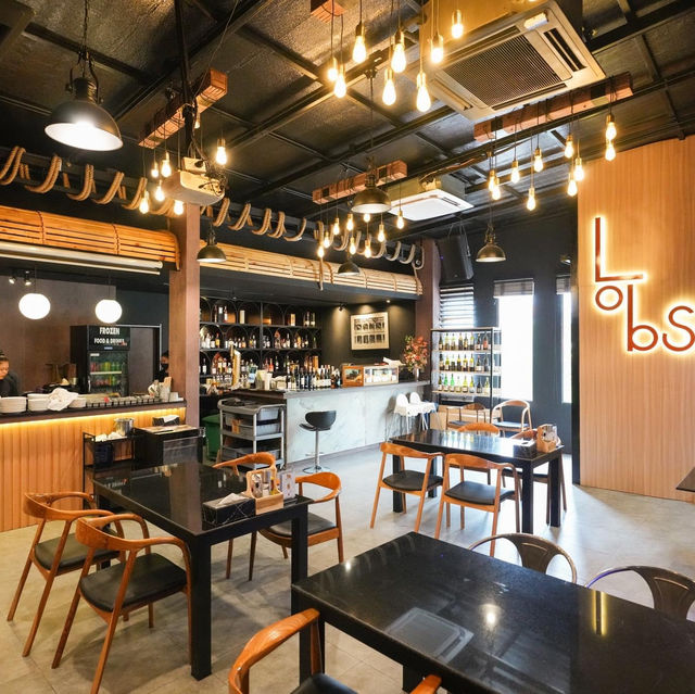 Lobs Lobster Restaurant