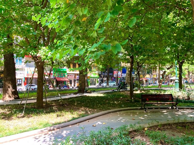 ベトナム　ベトナム観光　ホッと一息つきたいハンダウ公園！