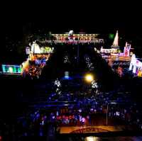 Christmas symbols Capital of Philippines 