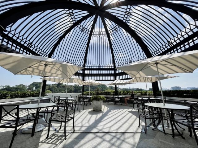 Sumptuous stay at Grand Park Cityhall