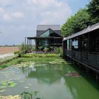 Fulfield Cafe & Resort