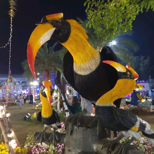 เที่ยวชมหุ่นฟางนกที่สวยเหมือนนกจริง 